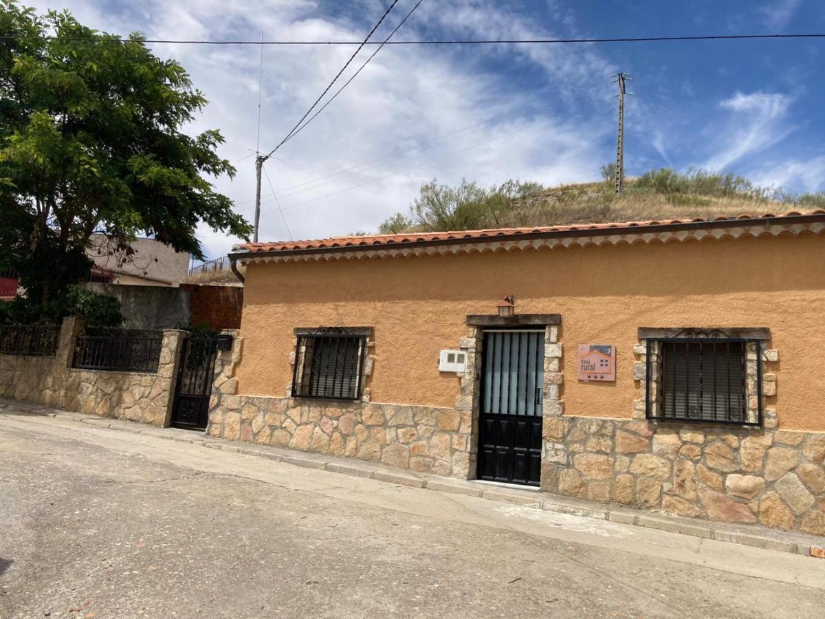 Casa Rural Neira Almenara de Tormes Eksteriør billede